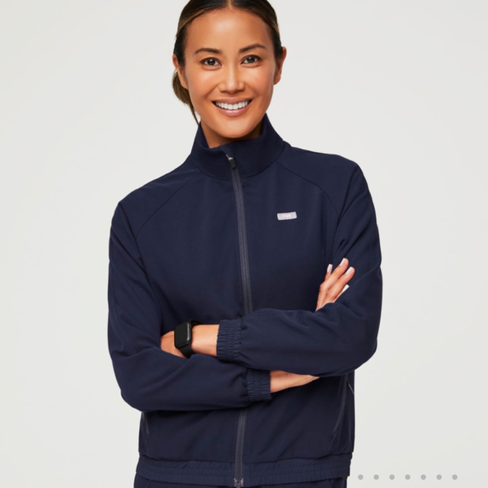 Figs Sydney Scrub Jacket